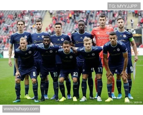 83年生足球明星的辉煌历程与未来展望解析